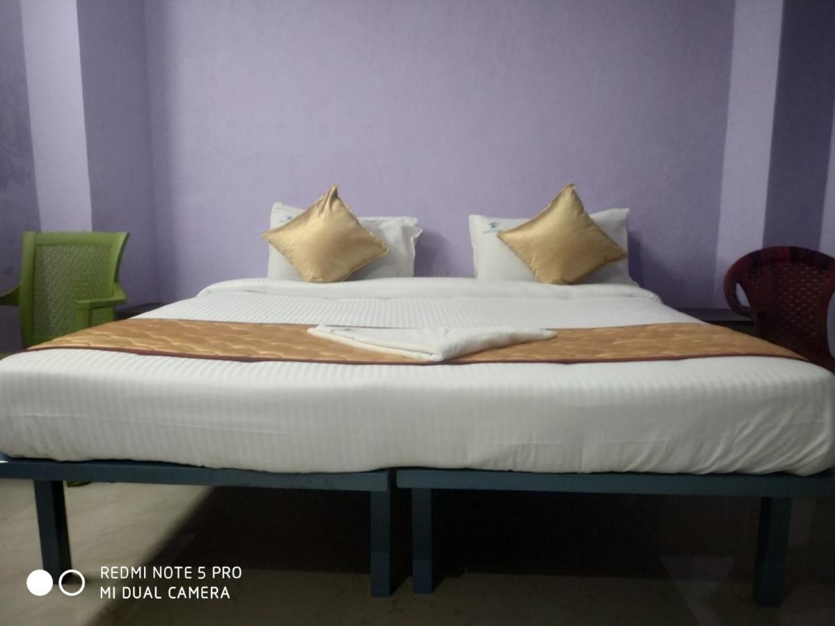 Skyry Hotel Iyyapanthangal Chennai Exterior photo